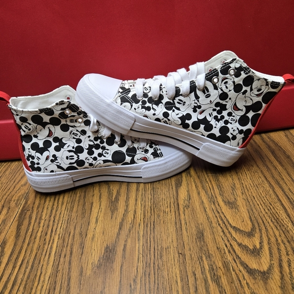 Disney Women's Mickey Mouse Sneakers - Black and White Mickey Design - Picture 5 of 8